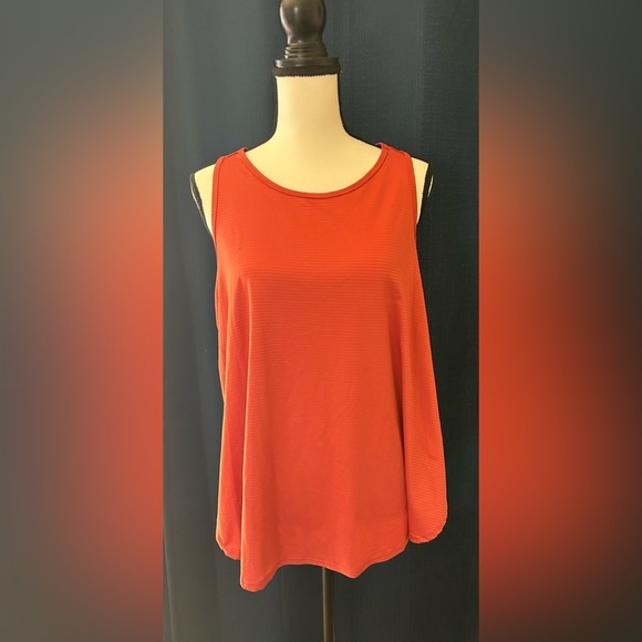 Avia Tops - Avia Womens Split Waist Tank Top Sz XL Rust Color NWT